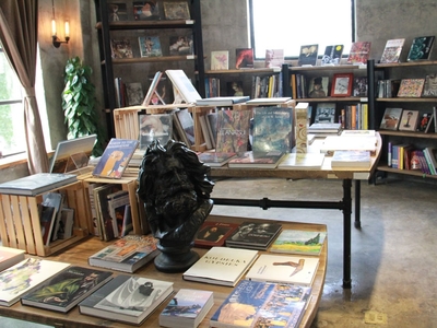 中图(集团)总公司旗下书店--中图外文书店-图片新闻-新闻中心-中国出版集团公司